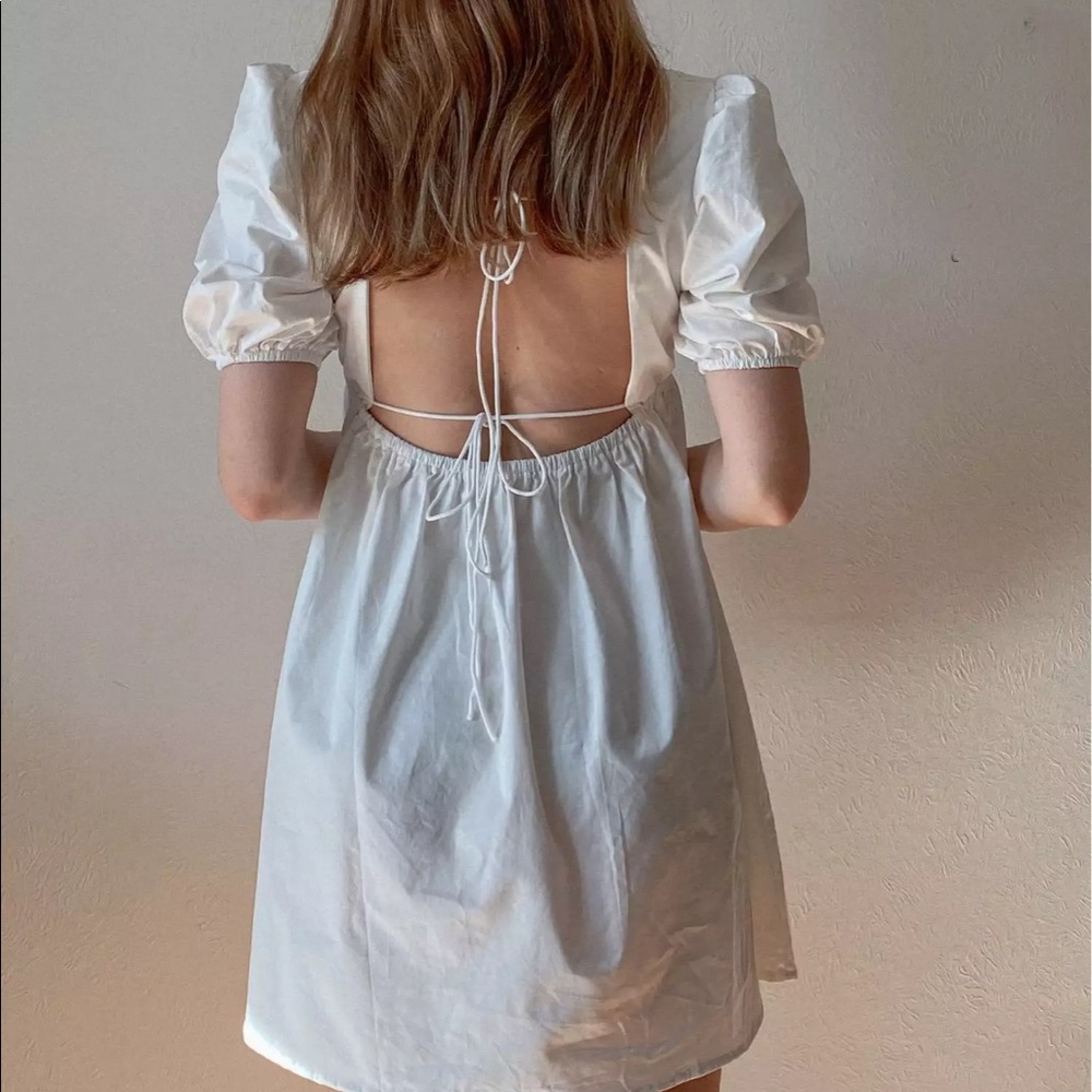 New Puff sleeve cutout back strap ties back XS